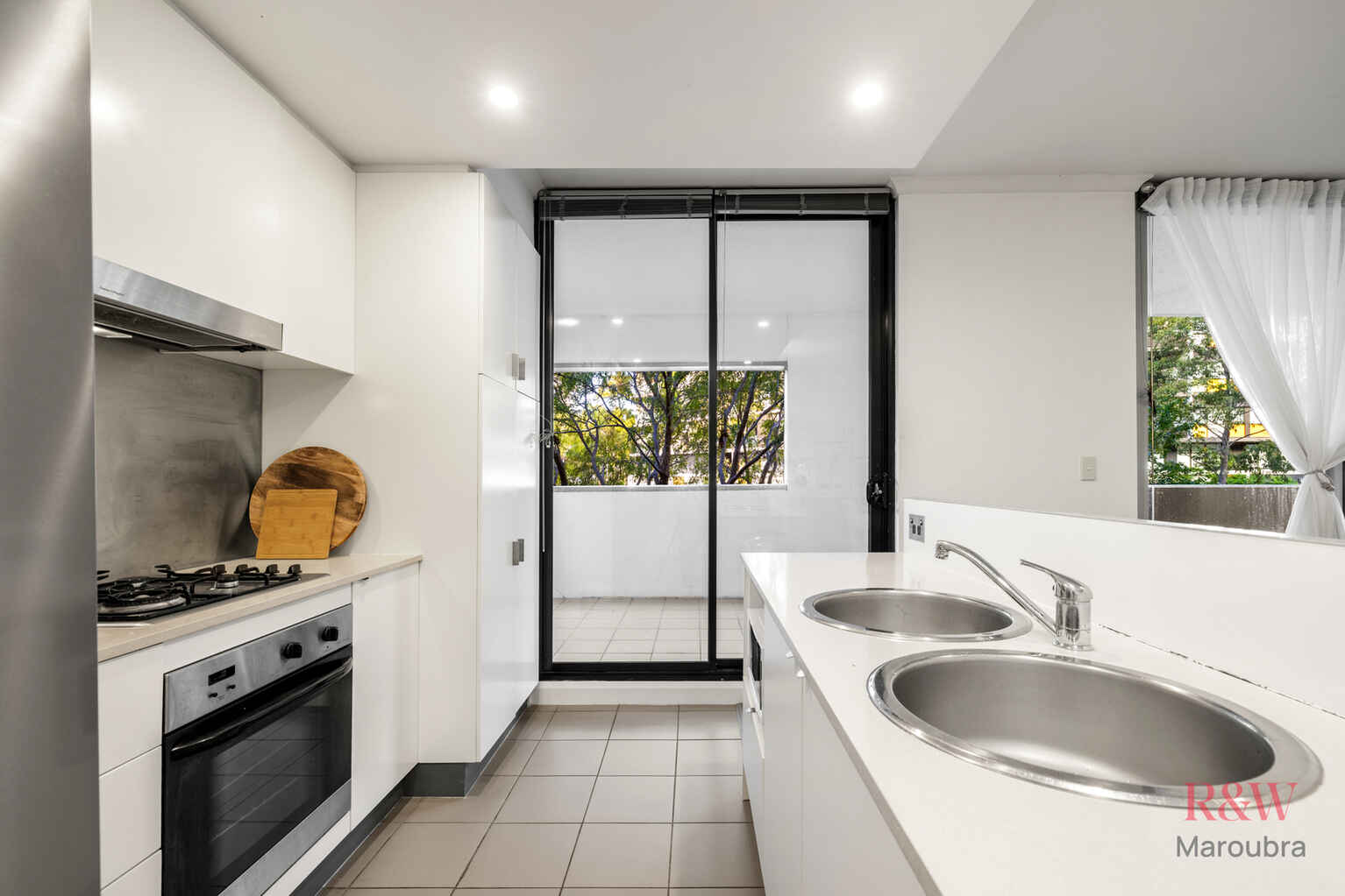 98/5A Victoria Park Parade Zetland