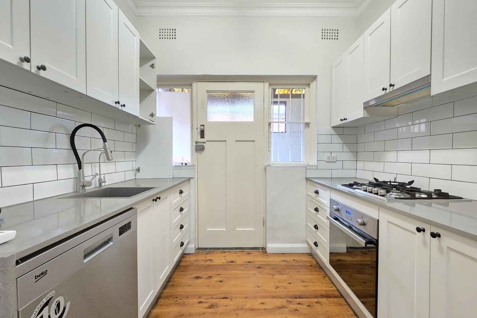 14 Coldstream Street South Coogee